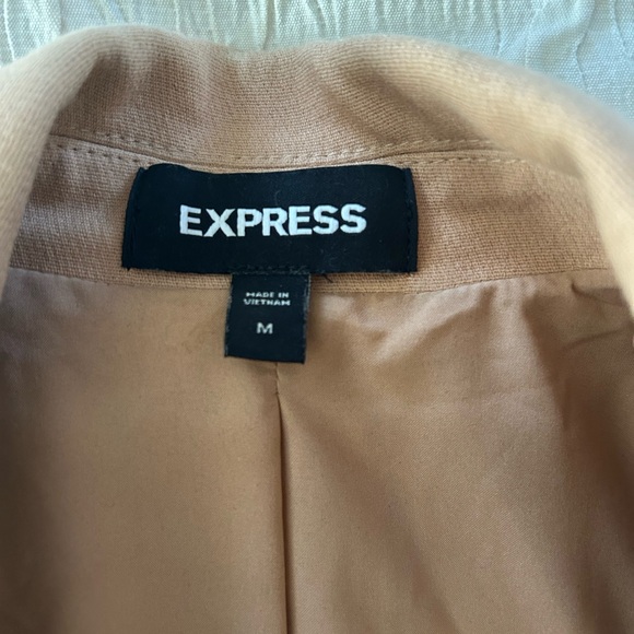 Express single button belted blazer - Picture 4 of 5